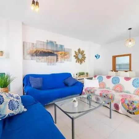 Apartº 1º Linea Playa Apartment